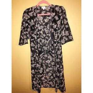 Small Lularoe Shirley